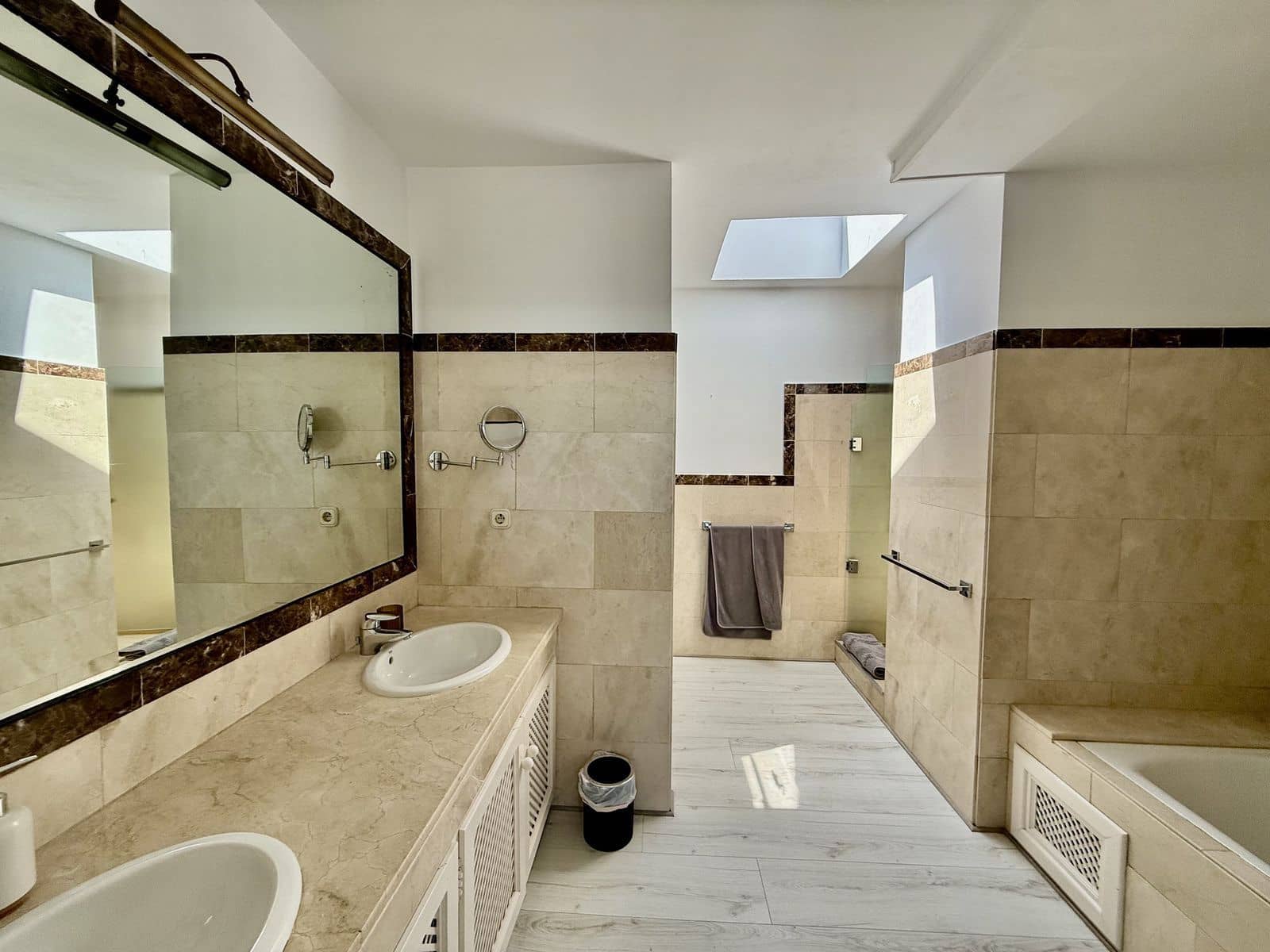 3 chambre Penthouse à vendre à Bahia de Casares - 995 000 € (Ref: 9952269)