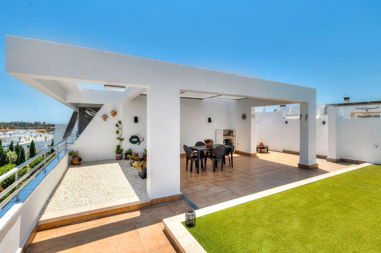 2 slaapkamer Penthouse te koop in Mijas Costa - € 370.000 (Ref: 9952270)