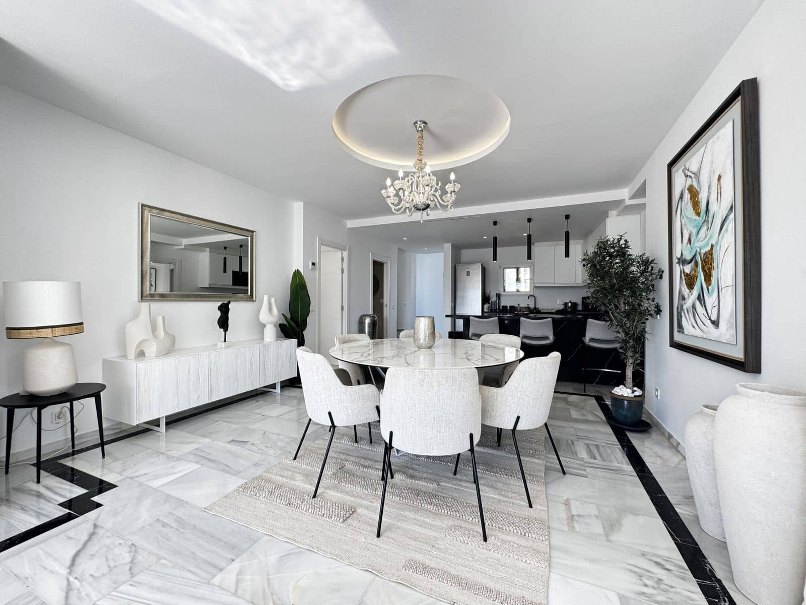 4 Zimmer Penthouse zu verkaufen in Puerto Banus - 1.400.000 € (Ref: 9952272)