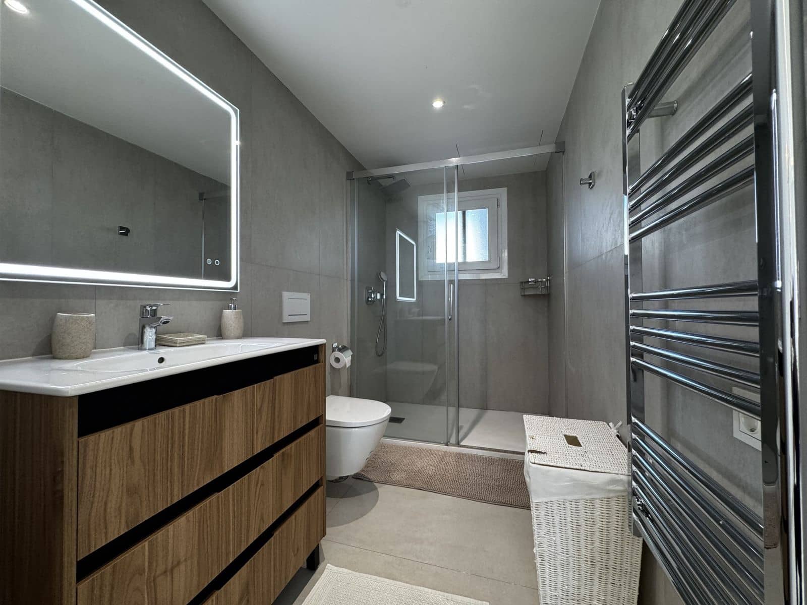 4 Zimmer Penthouse zu verkaufen in Puerto Banus - 1.400.000 € (Ref: 9952272)