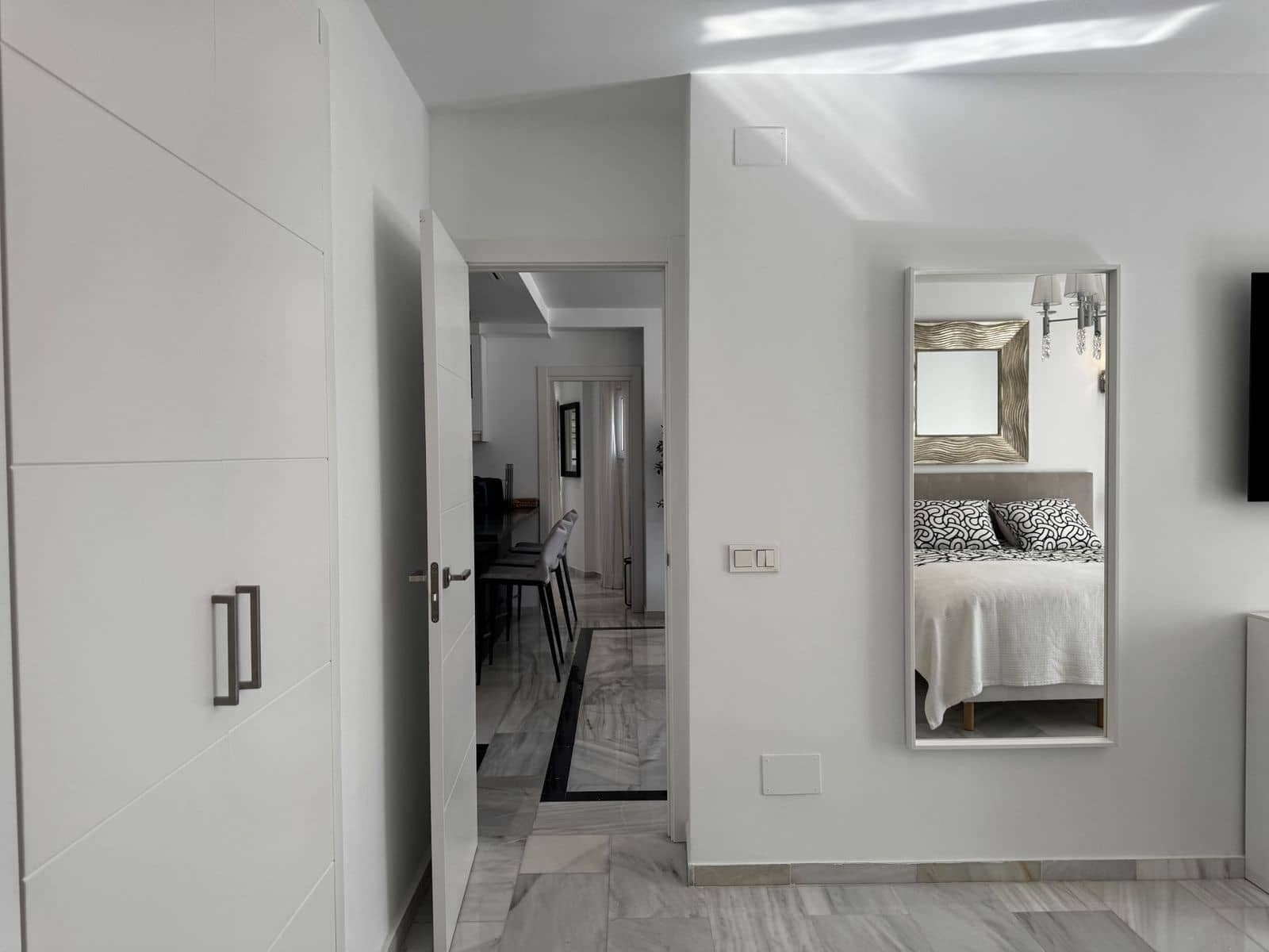 4 Zimmer Penthouse zu verkaufen in Puerto Banus - 1.400.000 € (Ref: 9952272)