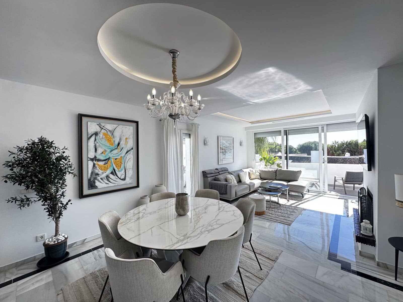 4 Zimmer Penthouse zu verkaufen in Puerto Banus - 1.400.000 € (Ref: 9952272)