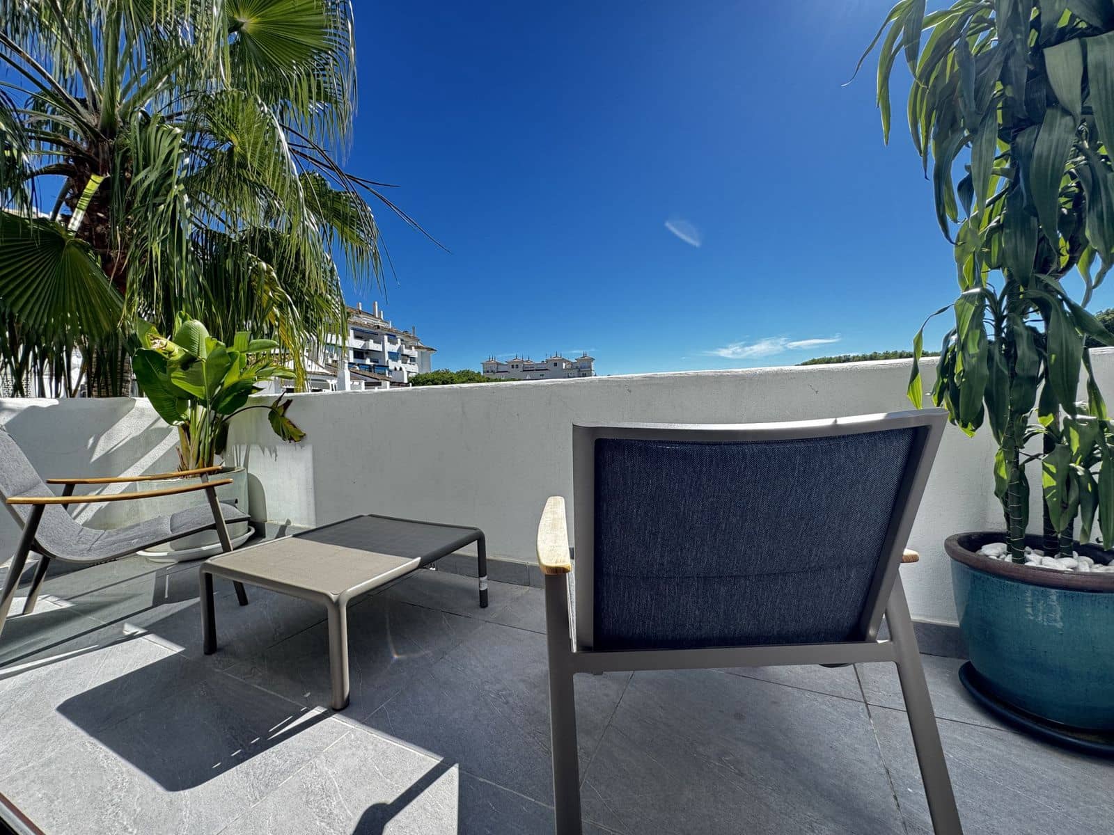 4 Zimmer Penthouse zu verkaufen in Puerto Banus - 1.400.000 € (Ref: 9952272)