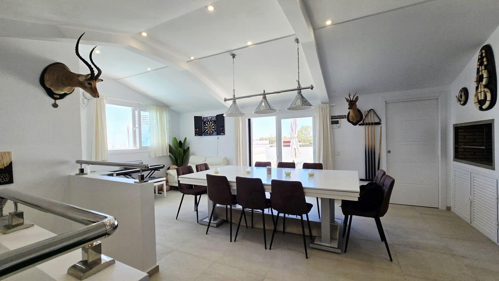 Chalet de 4 habitaciones en San Pedro de Alcantara en venta - 1.200.000 € (Ref: 9952273)