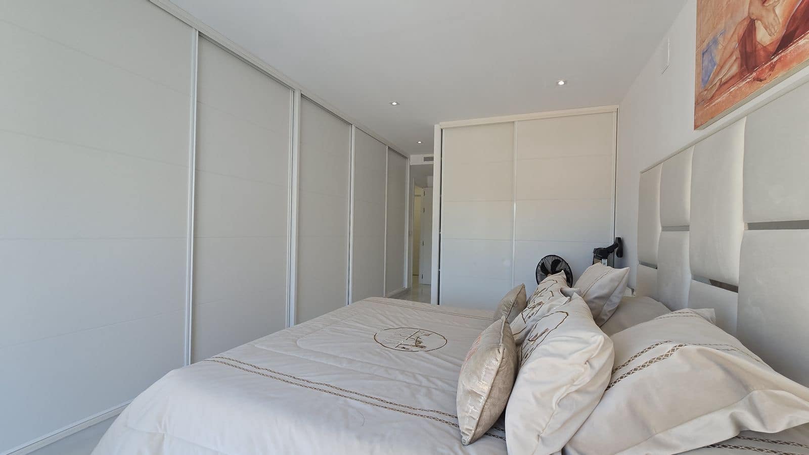 Chalet de 4 habitaciones en San Pedro de Alcantara en venta - 1.200.000 € (Ref: 9952273)