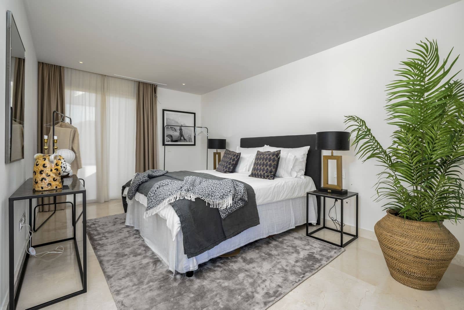 3 soverom Penthouse til salgs i Nueva Andalucia - € 1 750 000 (Ref: 9952274)