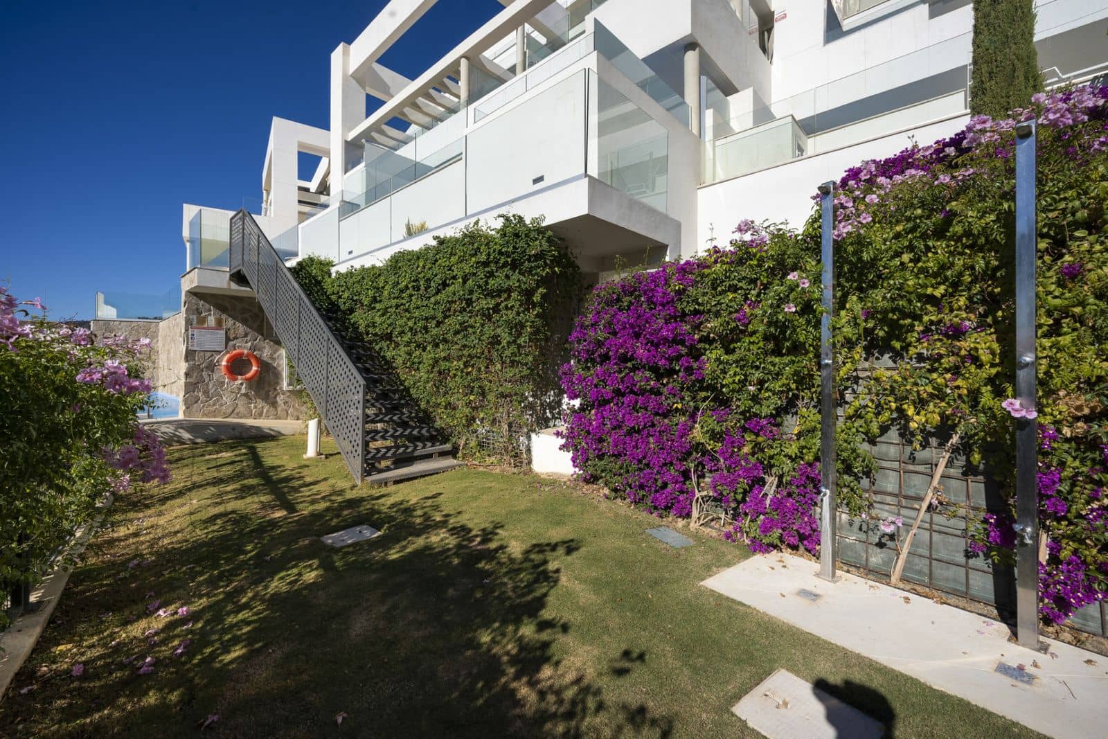 3 soverom Penthouse til salgs i Nueva Andalucia - € 1 750 000 (Ref: 9952274)