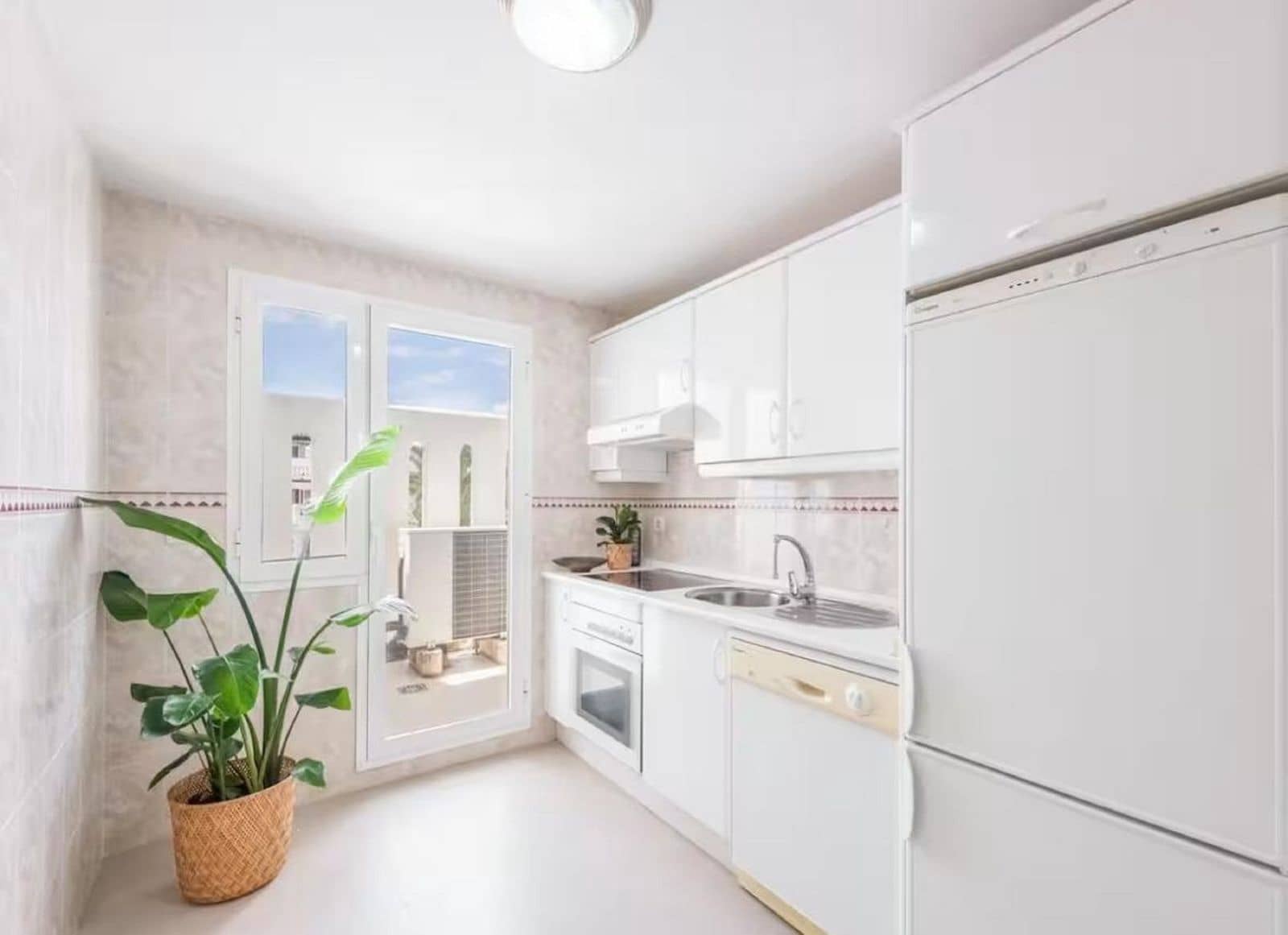 1 chambre Penthouse à vendre à Nueva Andalucia - 394 900 € (Ref: 9952276)