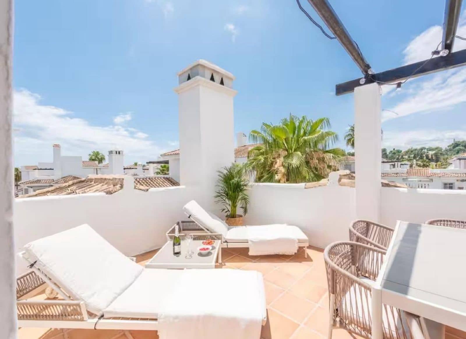 1 chambre Penthouse à vendre à Nueva Andalucia - 394 900 € (Ref: 9952276)