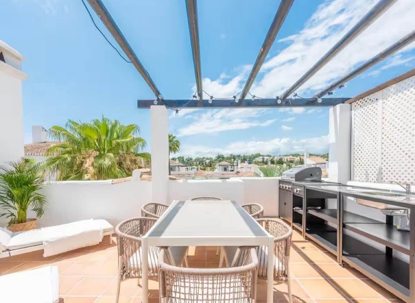 1 chambre Penthouse à vendre à Nueva Andalucia - 394 900 € (Ref: 9952276)