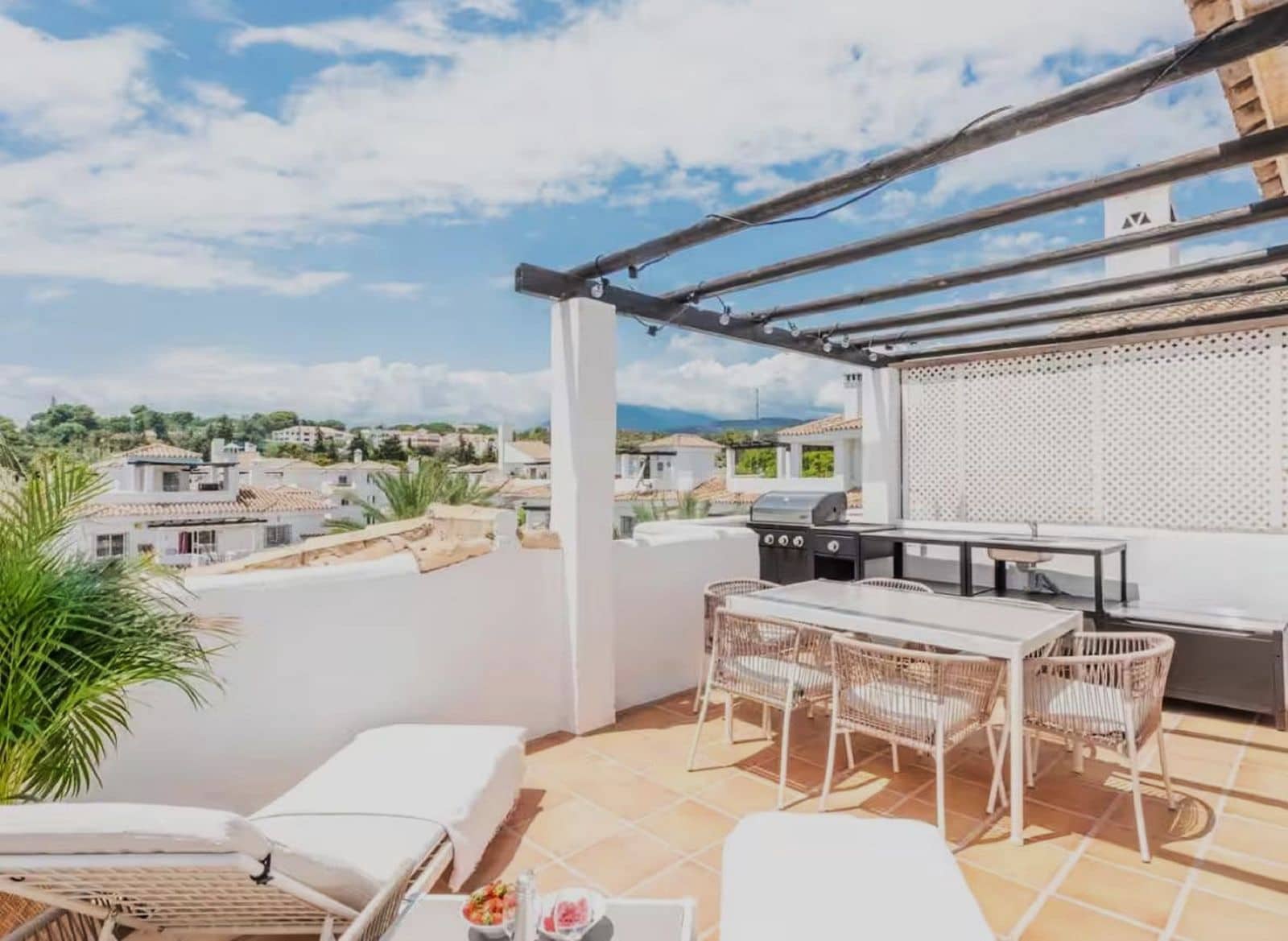 1 chambre Penthouse à vendre à Nueva Andalucia - 394 900 € (Ref: 9952276)