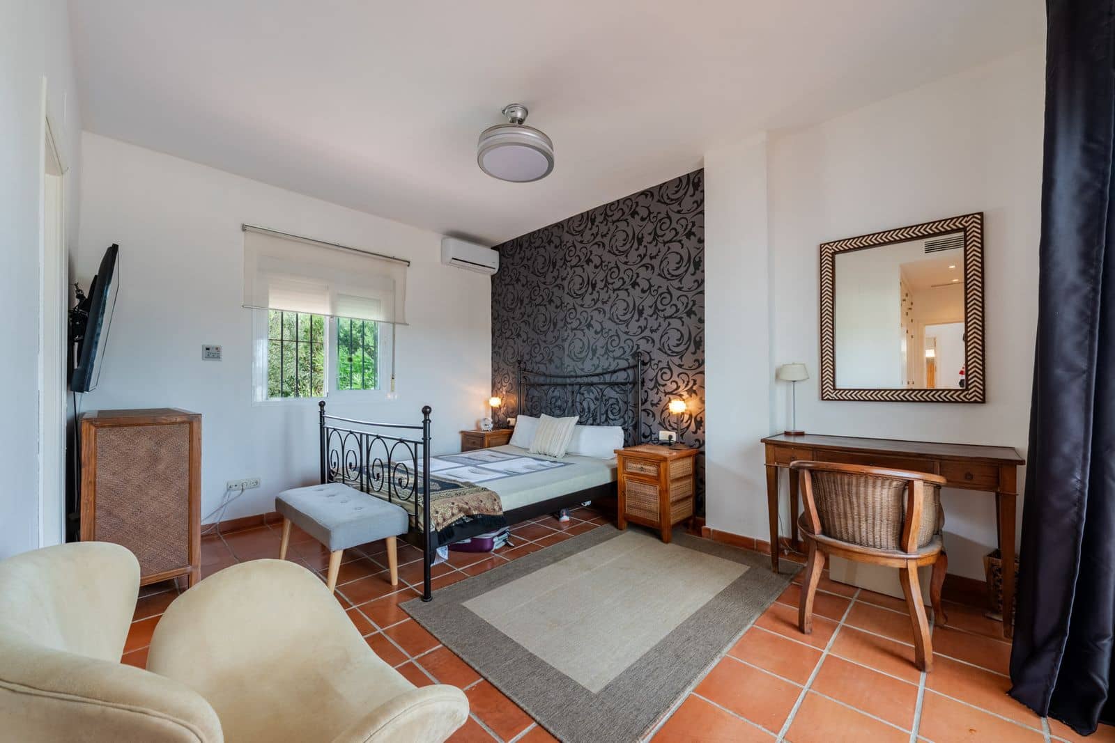 5 soverom Villa til salgs i Sotogrande - € 980 000 (Ref: 9967309)