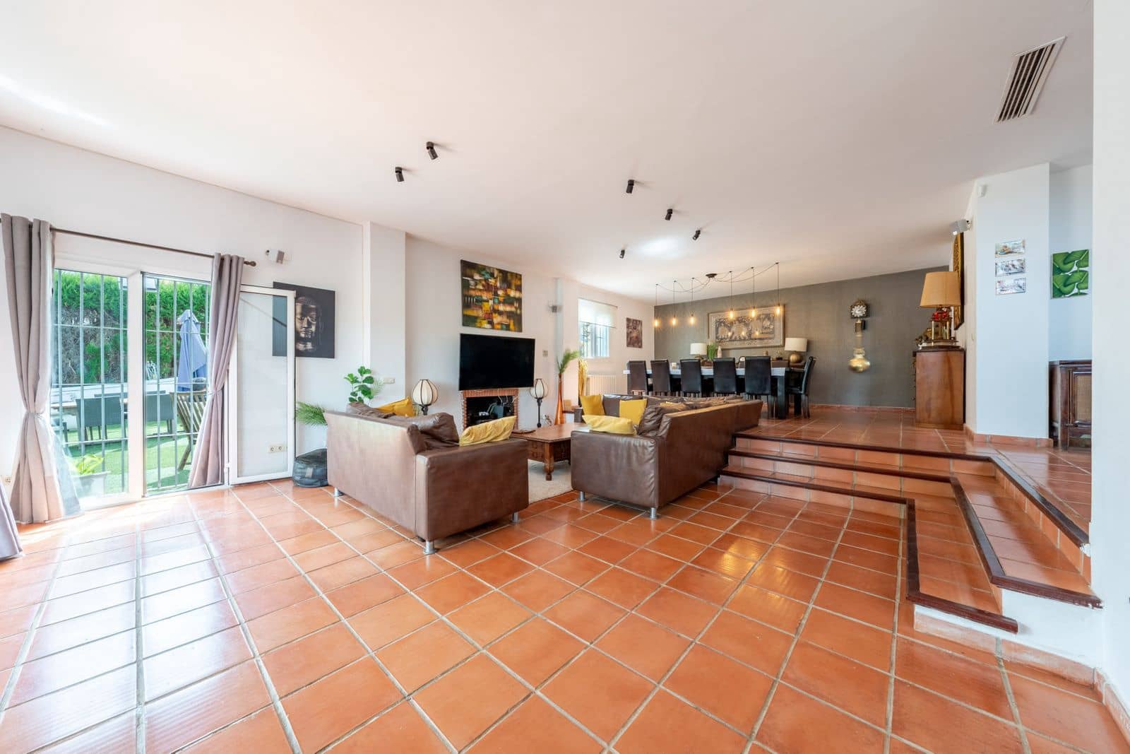 5 soverom Villa til salgs i Sotogrande - € 980 000 (Ref: 9967309)