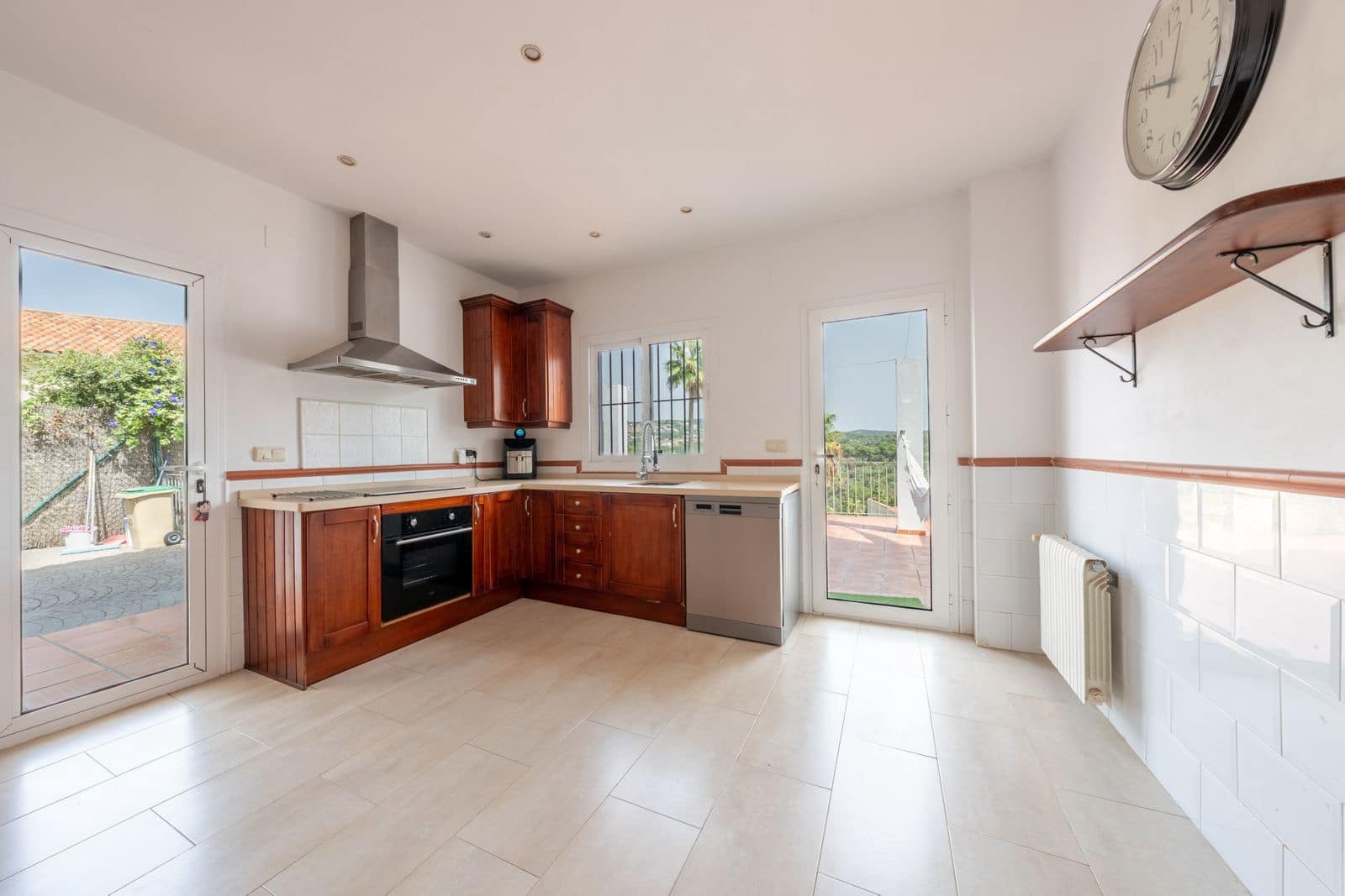 5 soverom Villa til salgs i Sotogrande - € 980 000 (Ref: 9967309)