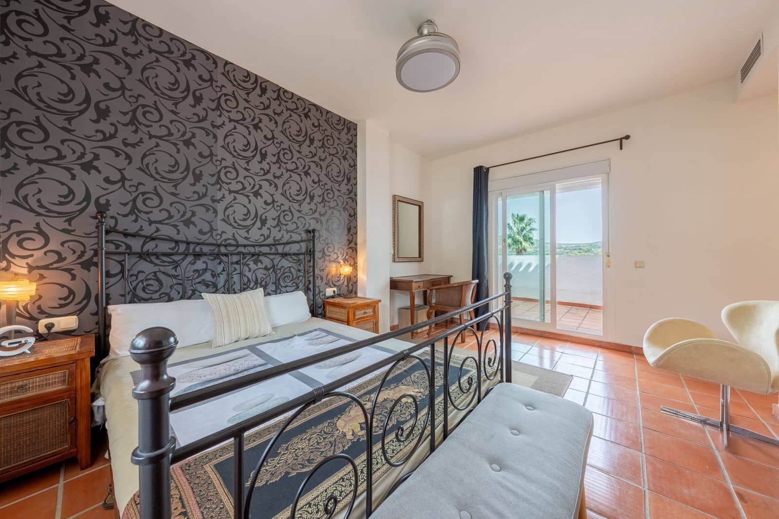 5 soverom Villa til salgs i Sotogrande - € 980 000 (Ref: 9967309)