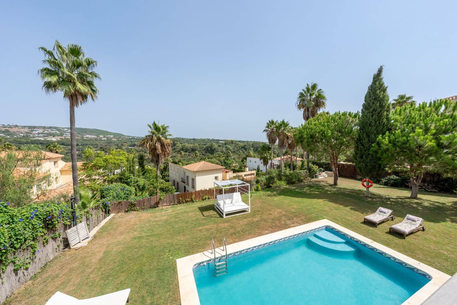 5 soverom Villa til salgs i Sotogrande - € 980 000 (Ref: 9967309)