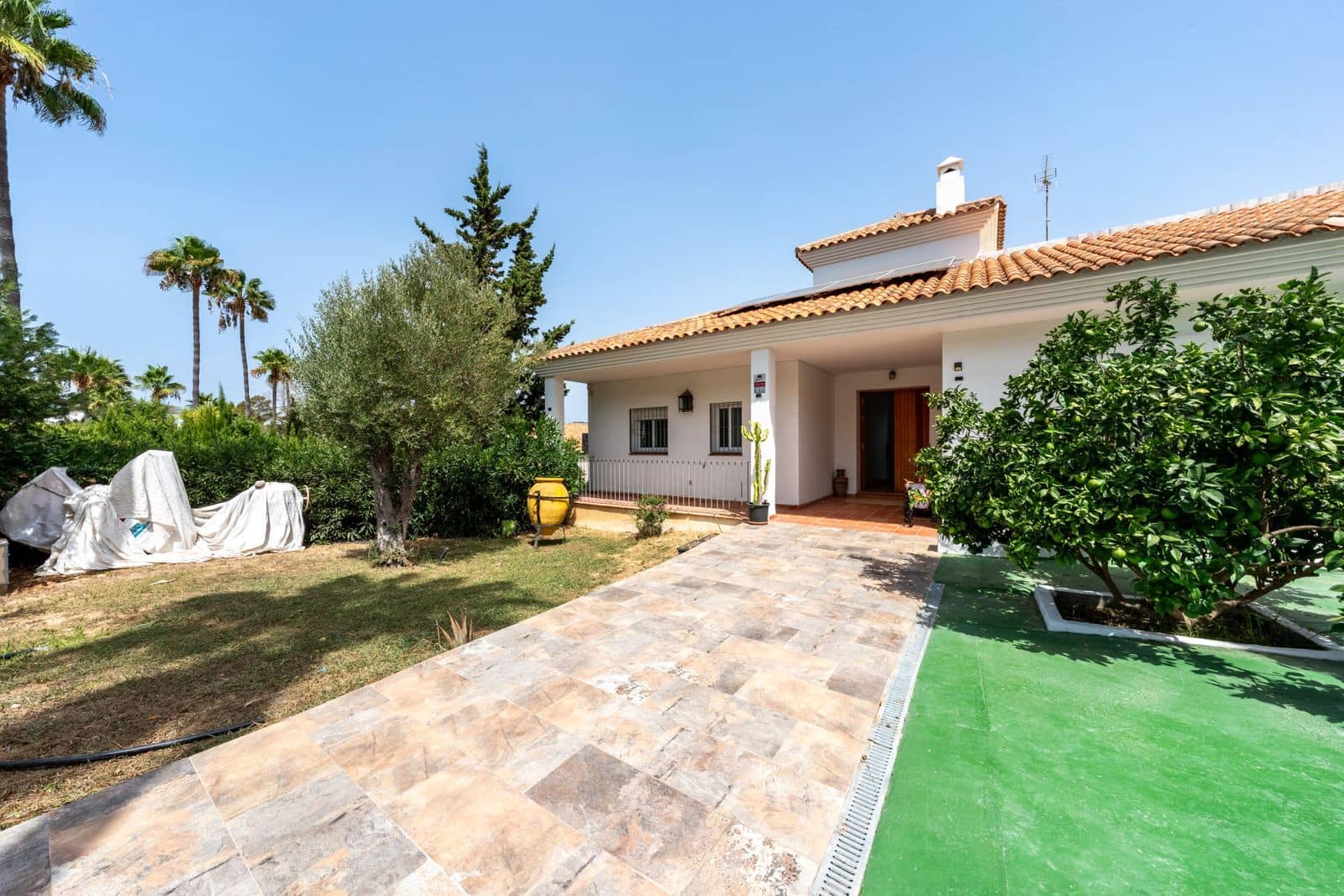 5 soverom Villa til salgs i Sotogrande - € 980 000 (Ref: 9967309)