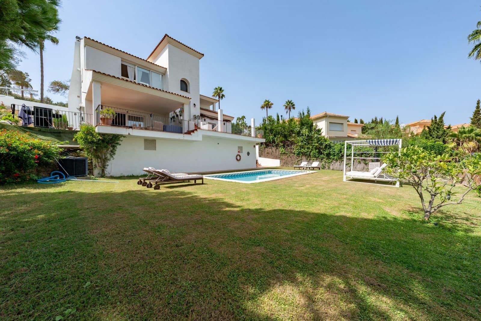 5 soverom Villa til salgs i Sotogrande - € 980 000 (Ref: 9967309)