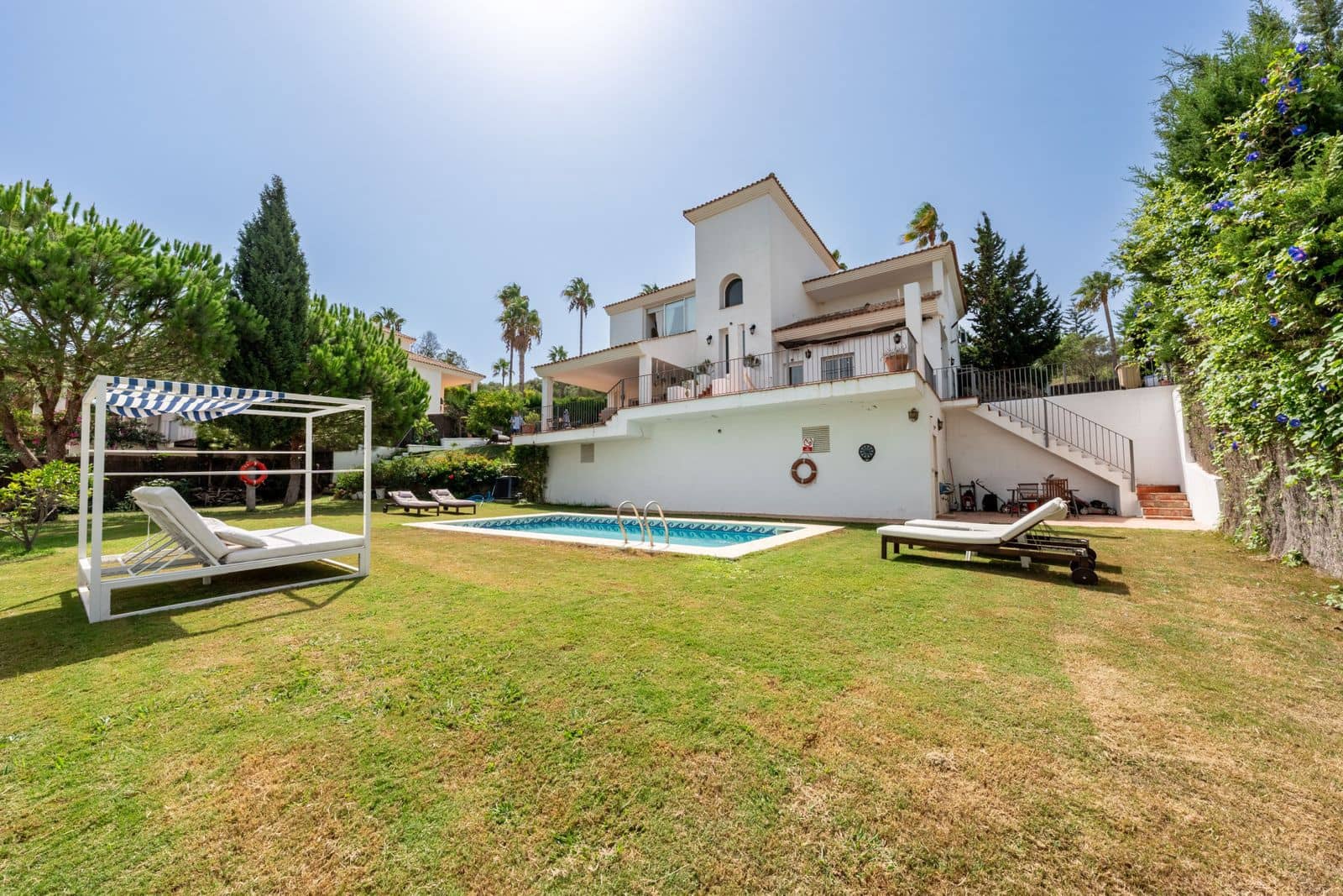 5 soverom Villa til salgs i Sotogrande - € 980 000 (Ref: 9967309)
