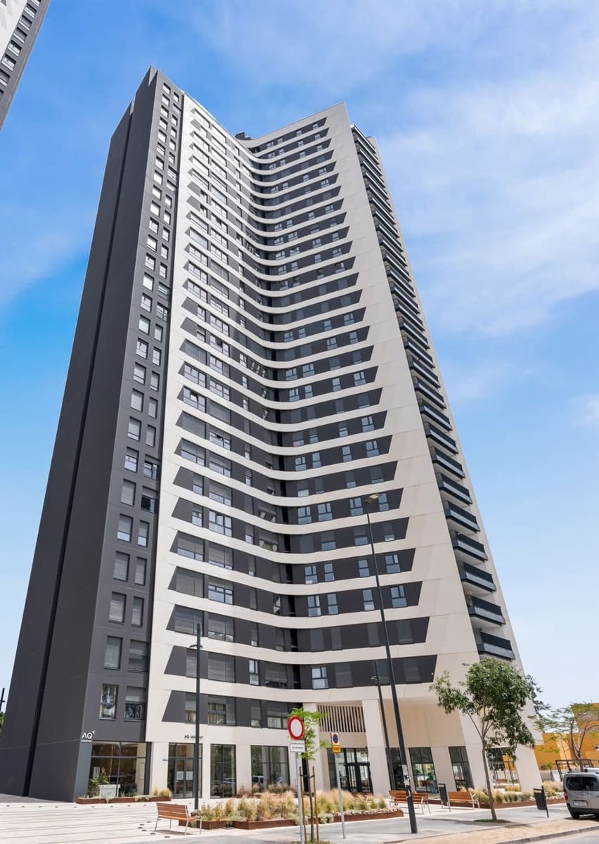 2 slaapkamer Appartement te koop in Malaga stad - € 465.000 (Ref: 9967310)