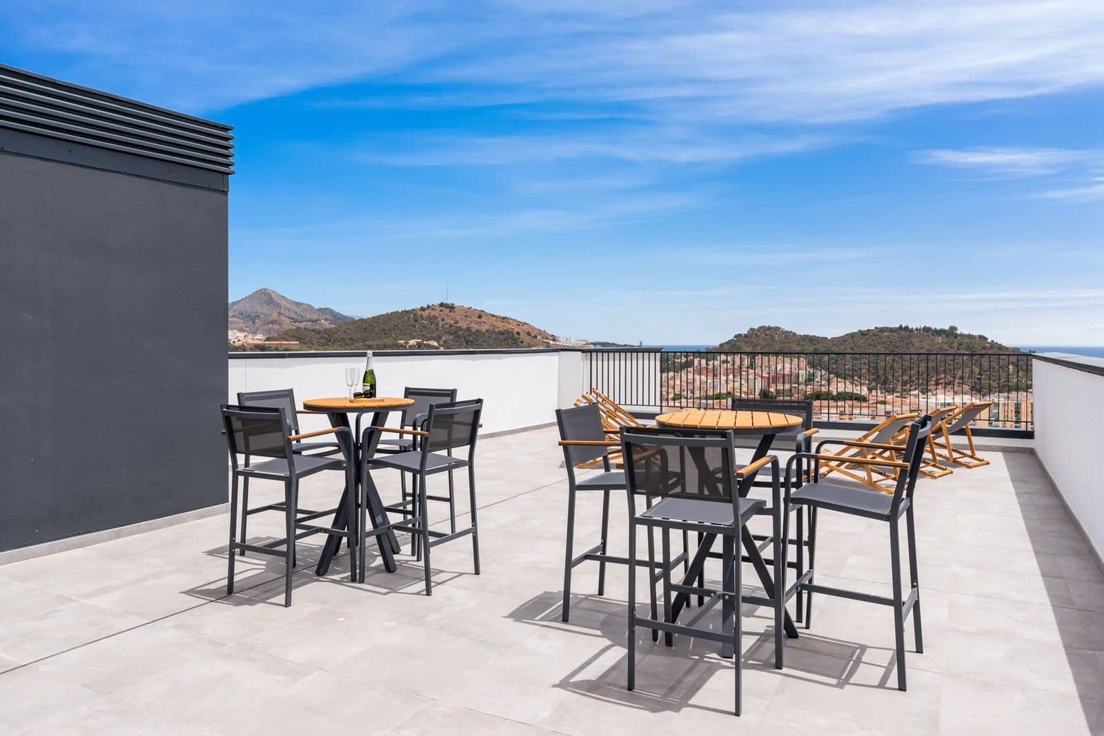 2 slaapkamer Appartement te koop in Malaga stad - € 465.000 (Ref: 9967310)