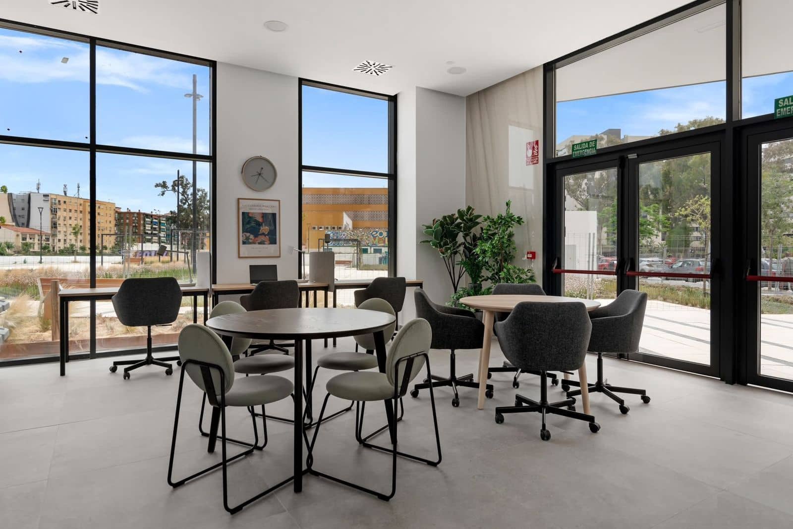 2 slaapkamer Appartement te koop in Malaga stad - € 465.000 (Ref: 9967310)