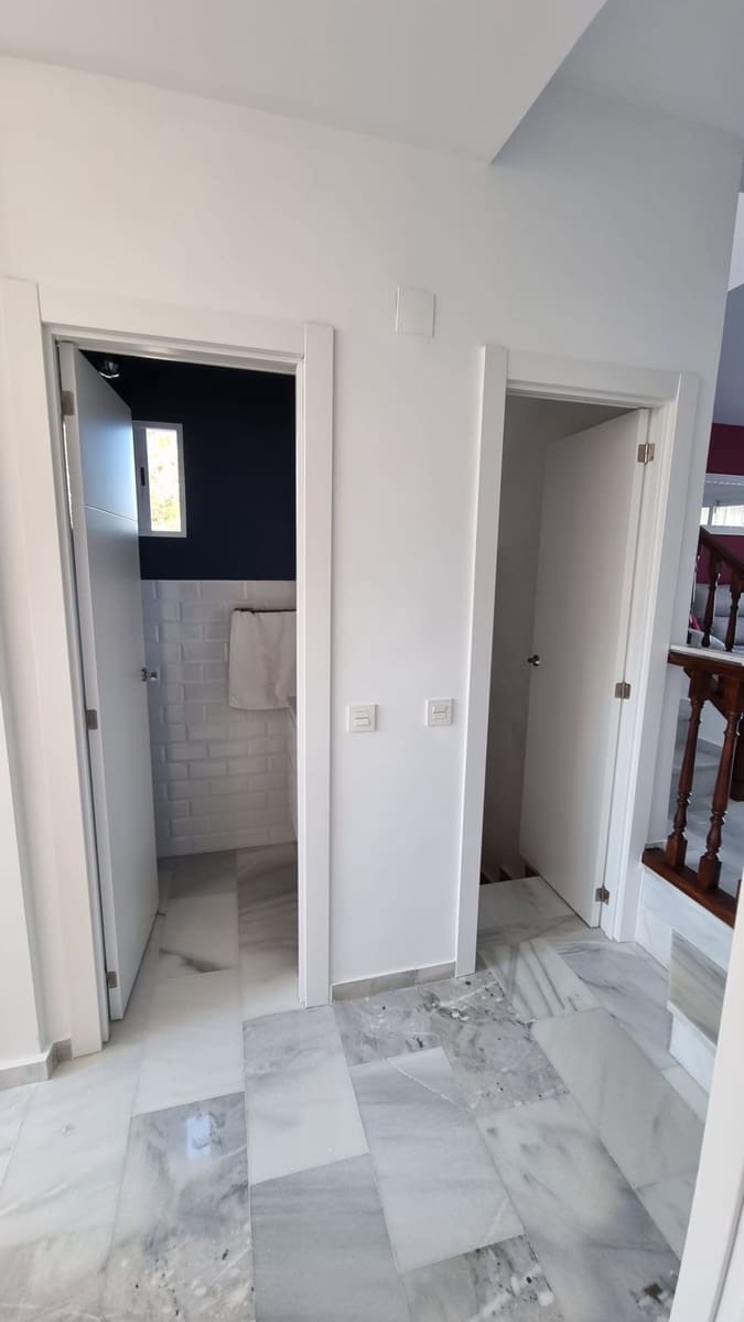 3 bedroom Townhouse for sale in Calahonda - € 600,000 (Ref: 9967315)