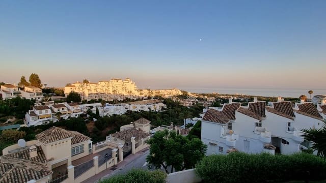 3 chambre Maison de Ville à vendre à Calahonda, Mijas - 600 000 € (Ref: 9967315)