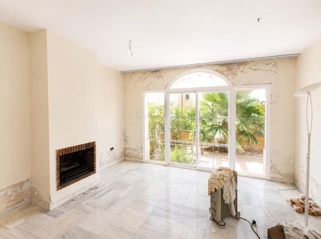 3 soveværelse Villa til salg i Riviera del Sol, Mijas - € 479.000 (Ref: 9967316)