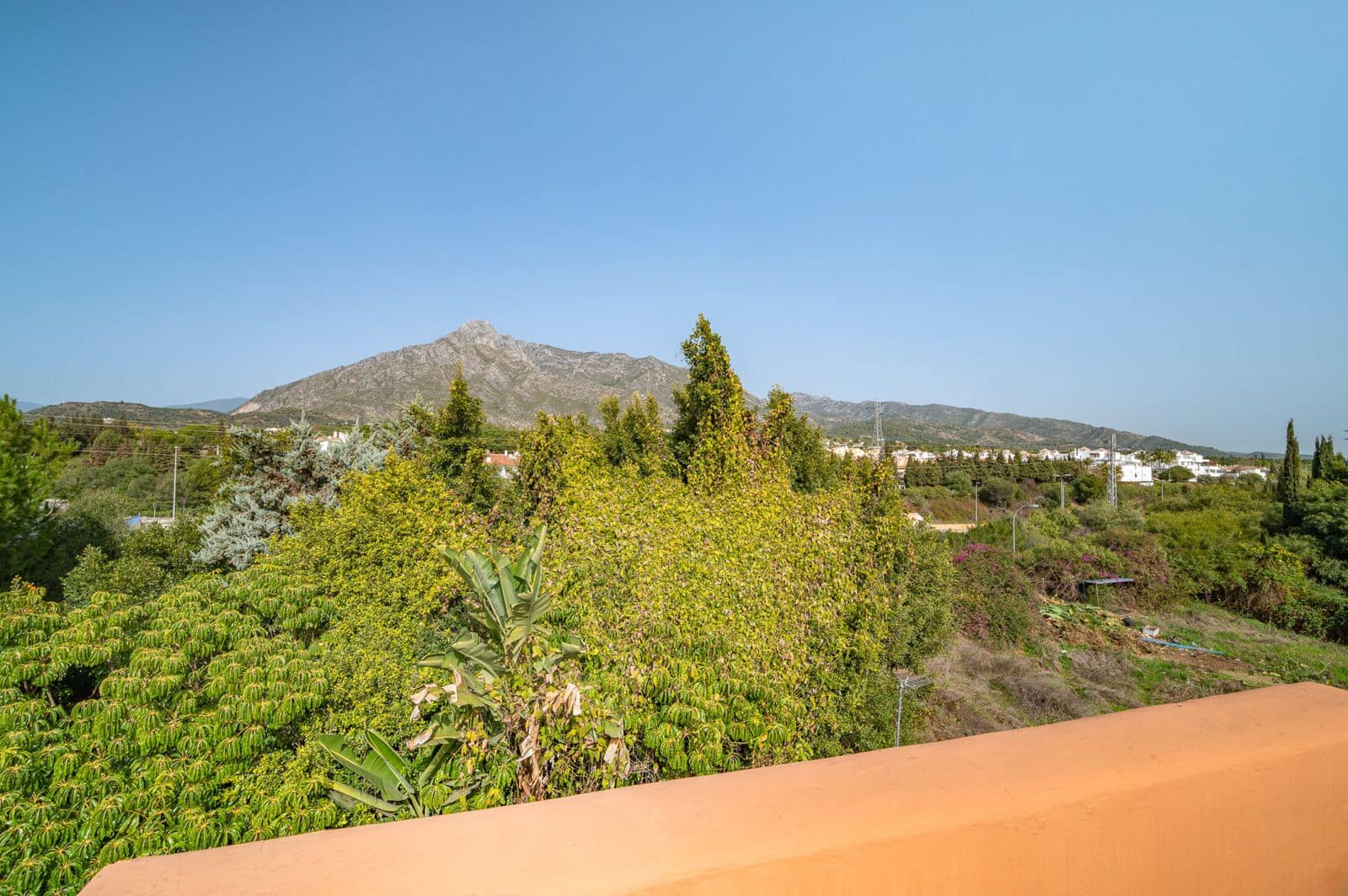 3 soverom Hus til salgs i Golden Mile - € 1 860 000 (Ref: 9967317)