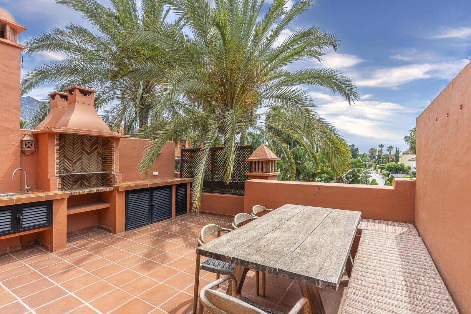3 soverom Hus til salgs i Golden Mile - € 1 860 000 (Ref: 9967317)