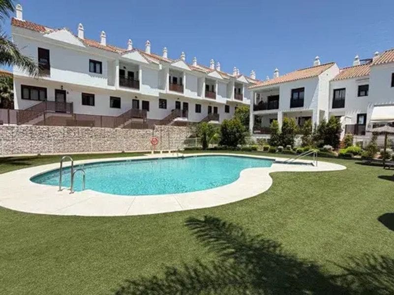4 sovrum Hus till salu i Riviera del Sol - 592 800 € (Ref: 9967318)