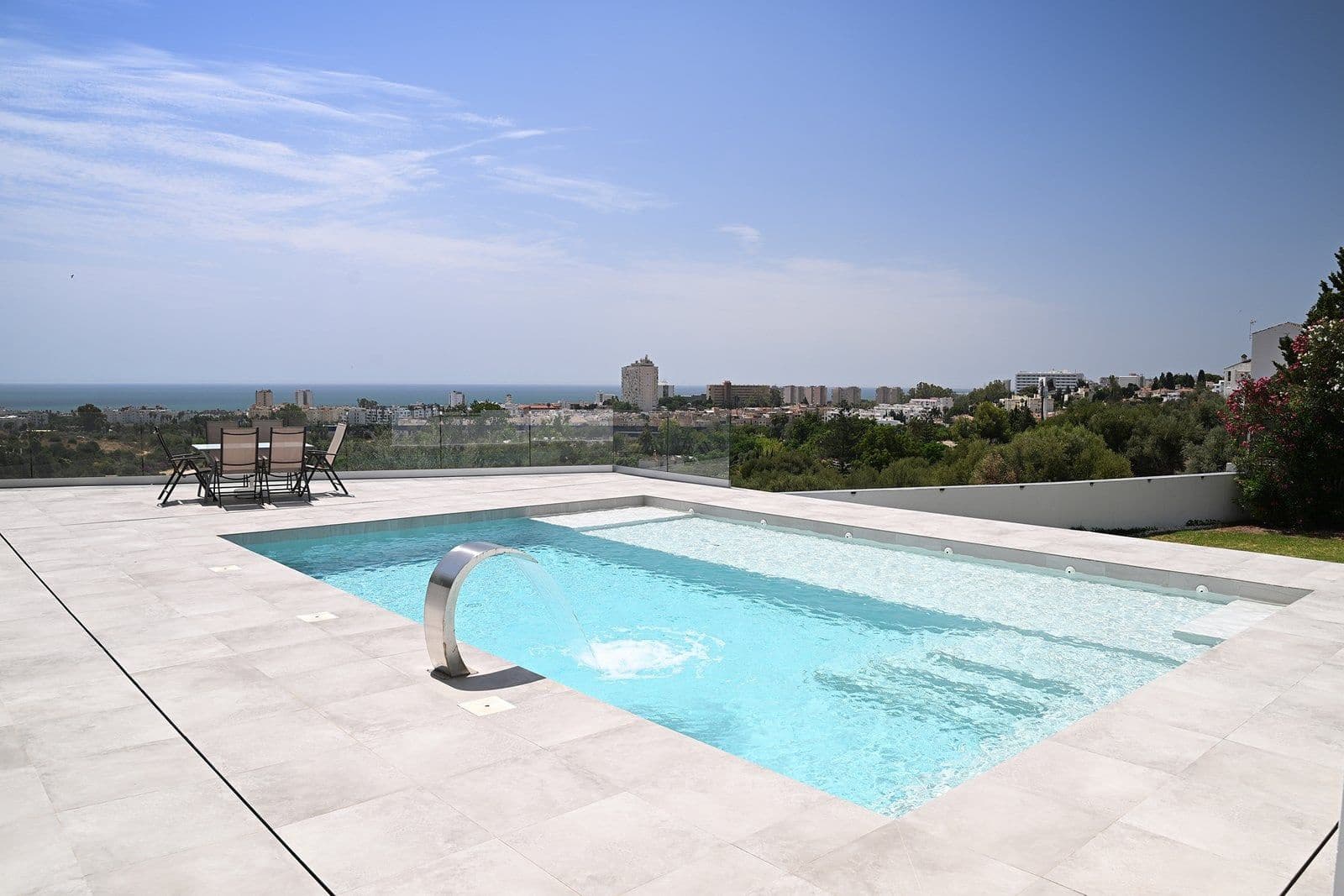 4 soveværelse Villa til salg i Malaga by - € 895.000 (Ref: 9967323)