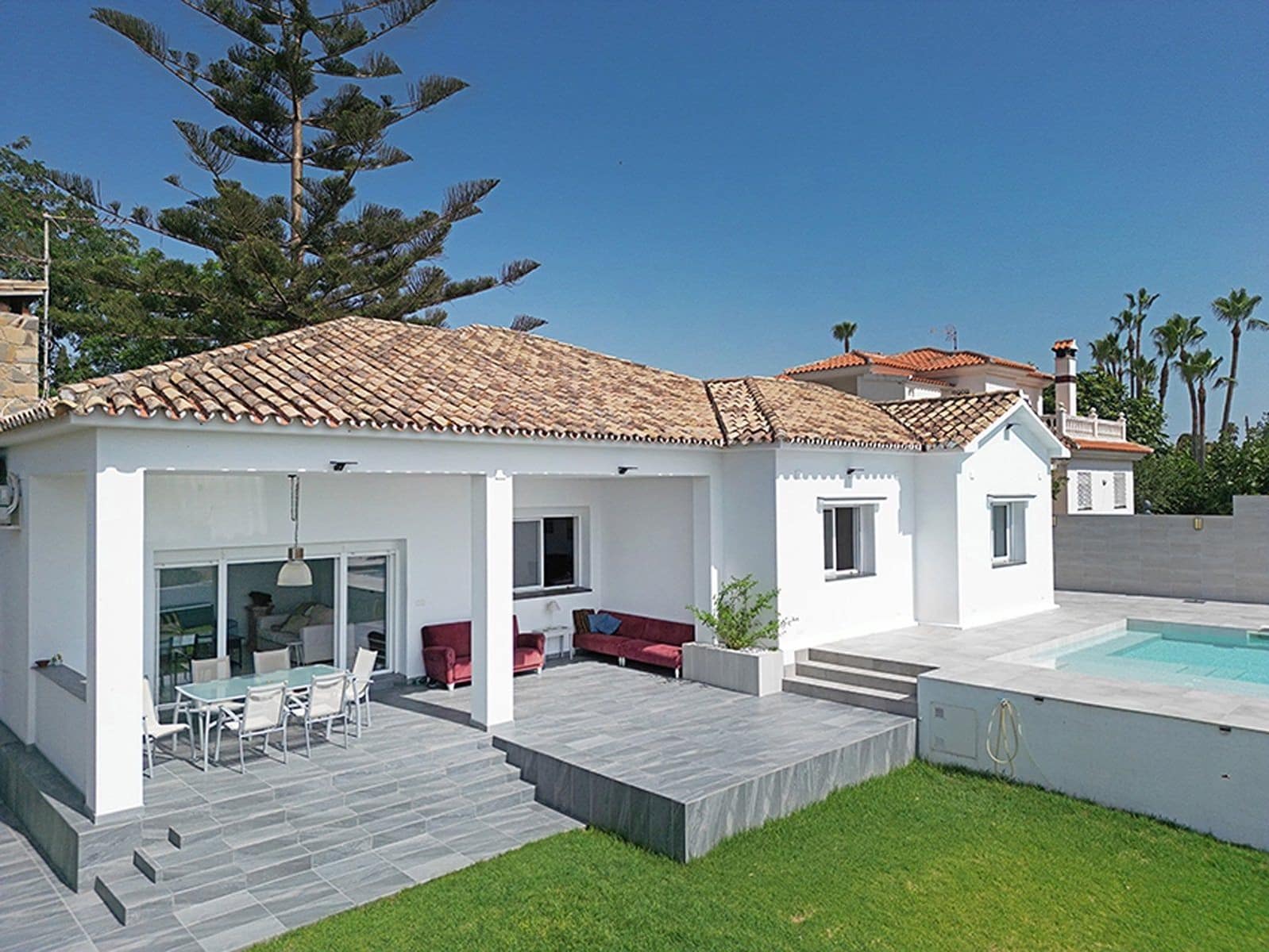 4 soveværelse Villa til salg i Malaga by - € 895.000 (Ref: 9967323)