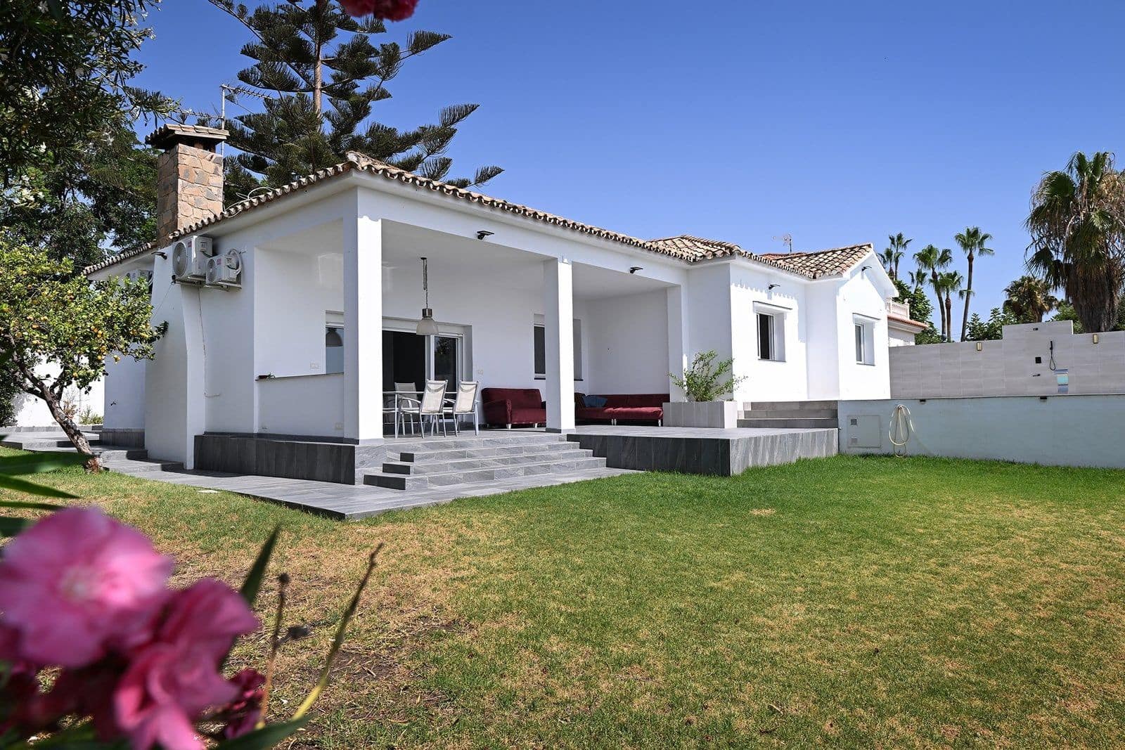 4 soveværelse Villa til salg i Malaga by - € 895.000 (Ref: 9967323)