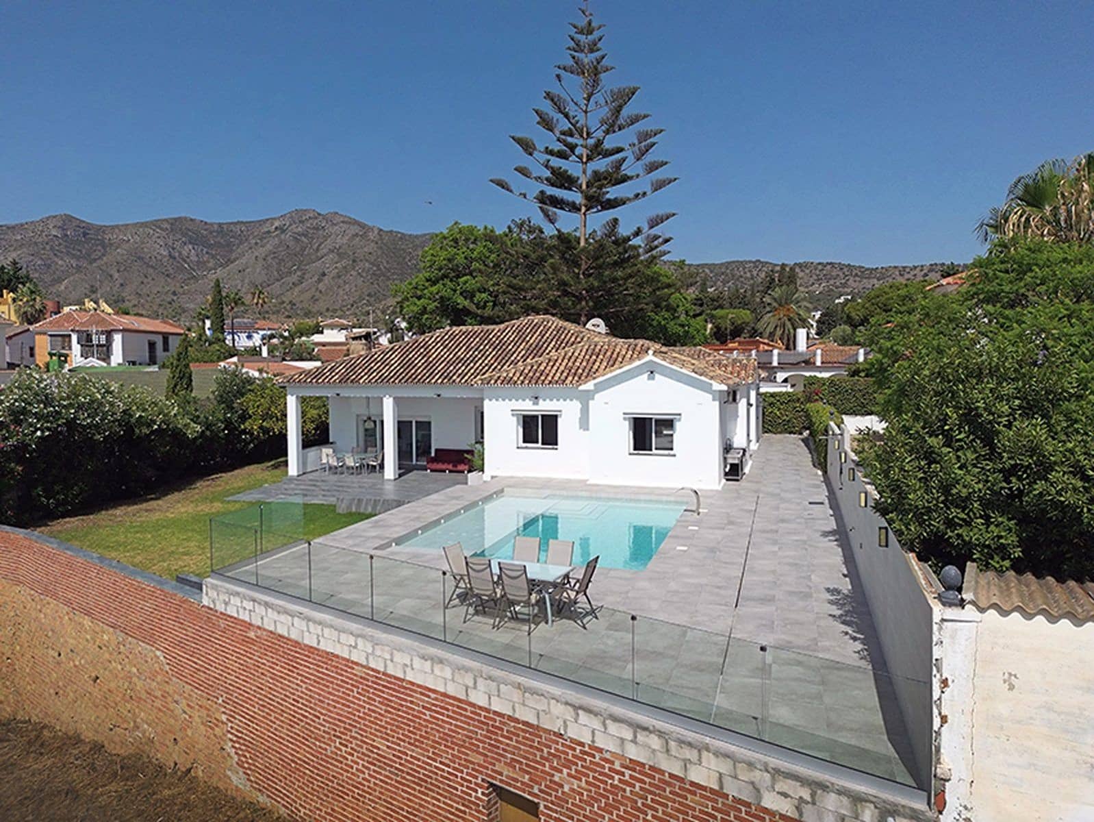 4 soveværelse Villa til salg i Malaga by - € 895.000 (Ref: 9967323)