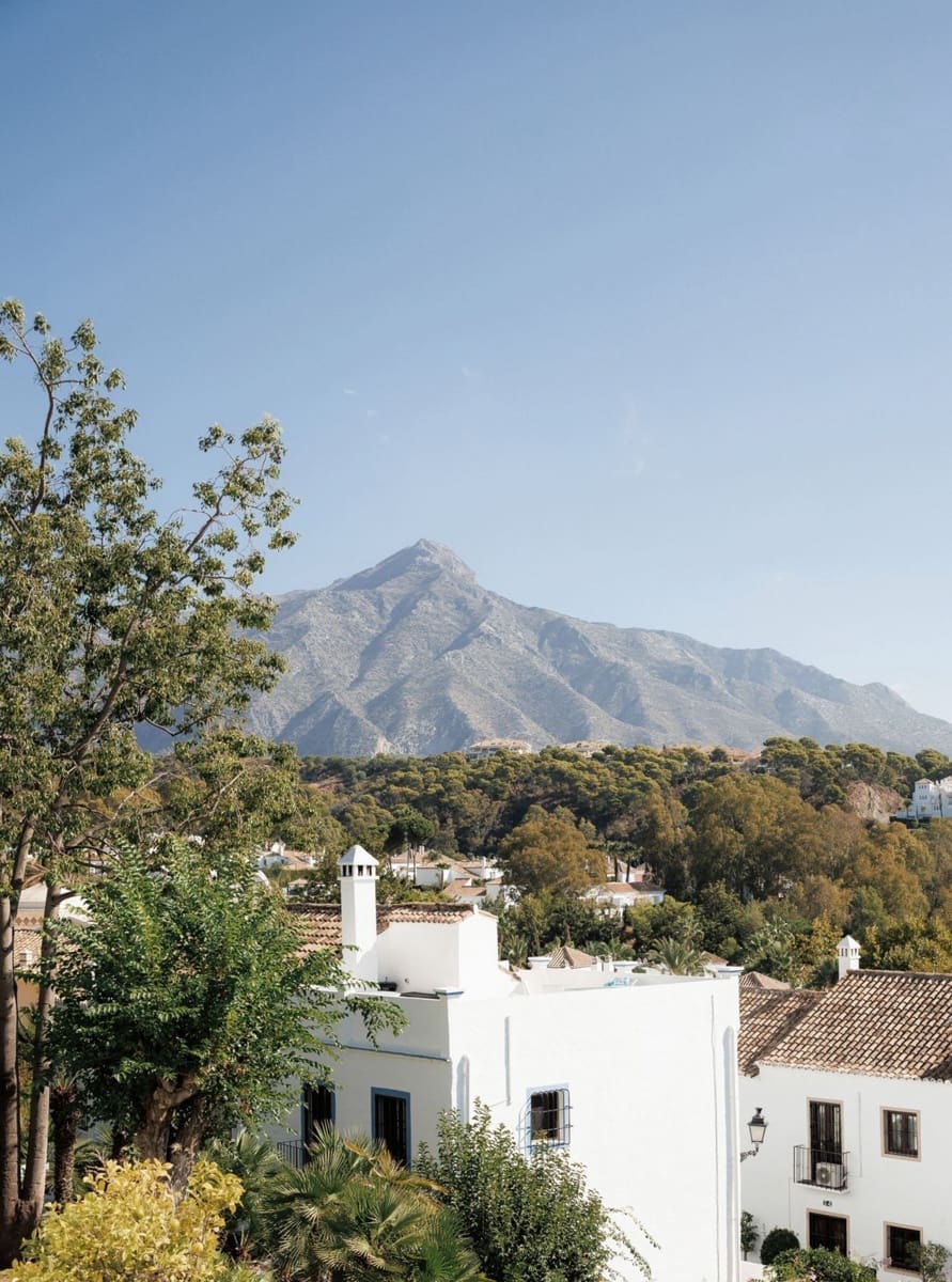 2 sovrum Semi-fristående Villa till salu i Nueva Andalucia - 795 000 € (Ref: 9967332)