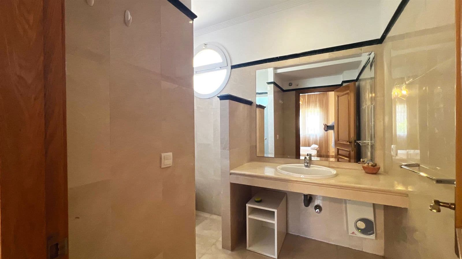 3 soverom Kjedet enebolig til salgs i Marbella - € 890 000 (Ref: 9967335)