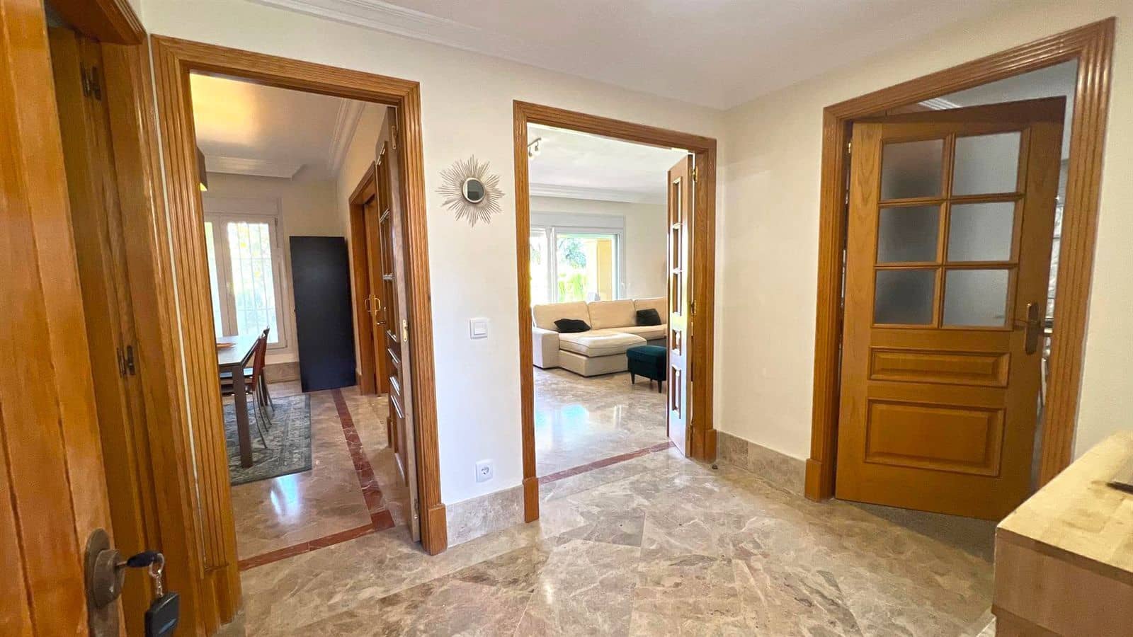 3 soverom Kjedet enebolig til salgs i Marbella - € 890 000 (Ref: 9967335)