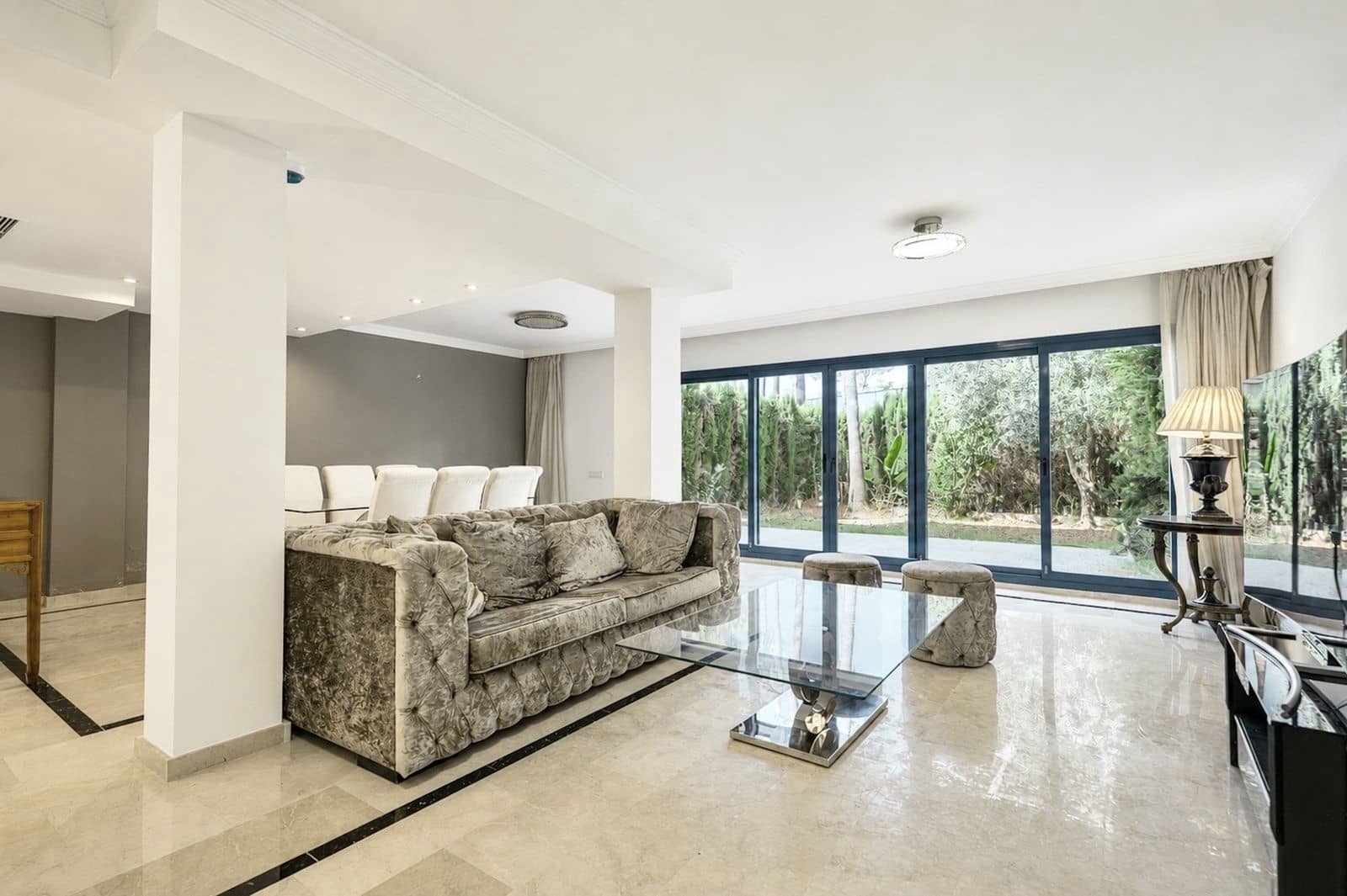 4 soveværelse Byhus til salg i Nueva Andalucia - € 790.000 (Ref: 9967337)