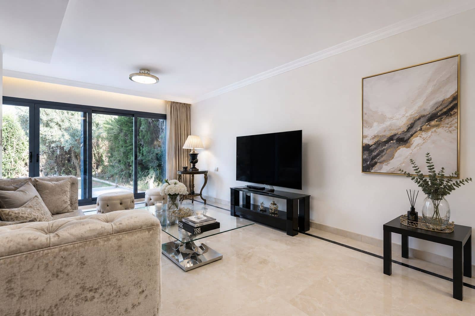 4 soveværelse Byhus til salg i Nueva Andalucia - € 790.000 (Ref: 9967337)