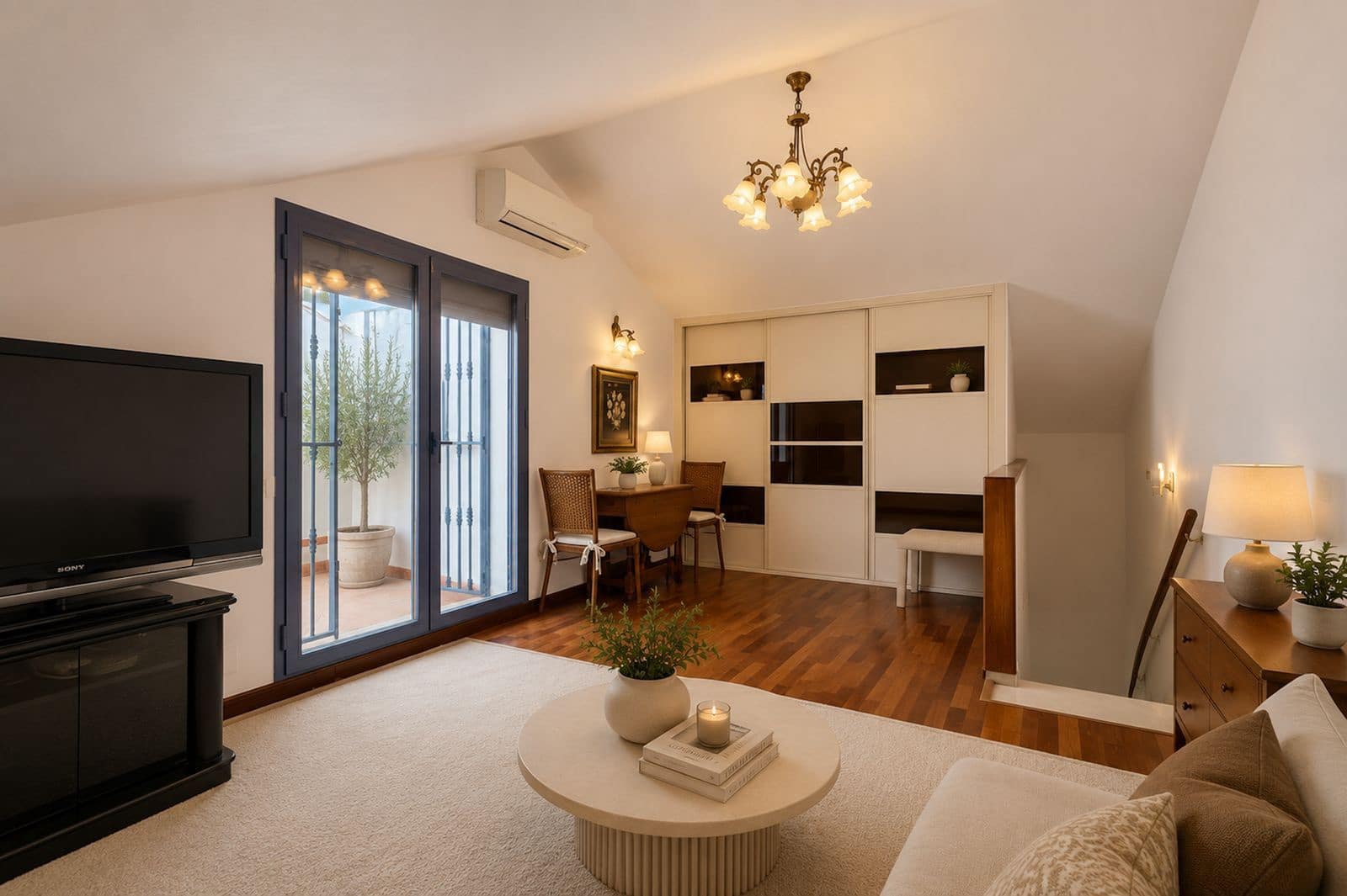 4 soveværelse Byhus til salg i Nueva Andalucia - € 790.000 (Ref: 9967337)