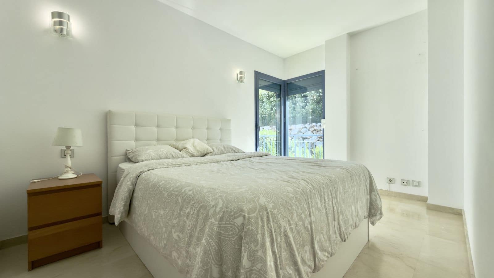 4 soveværelse Byhus til salg i Nueva Andalucia - € 790.000 (Ref: 9967337)