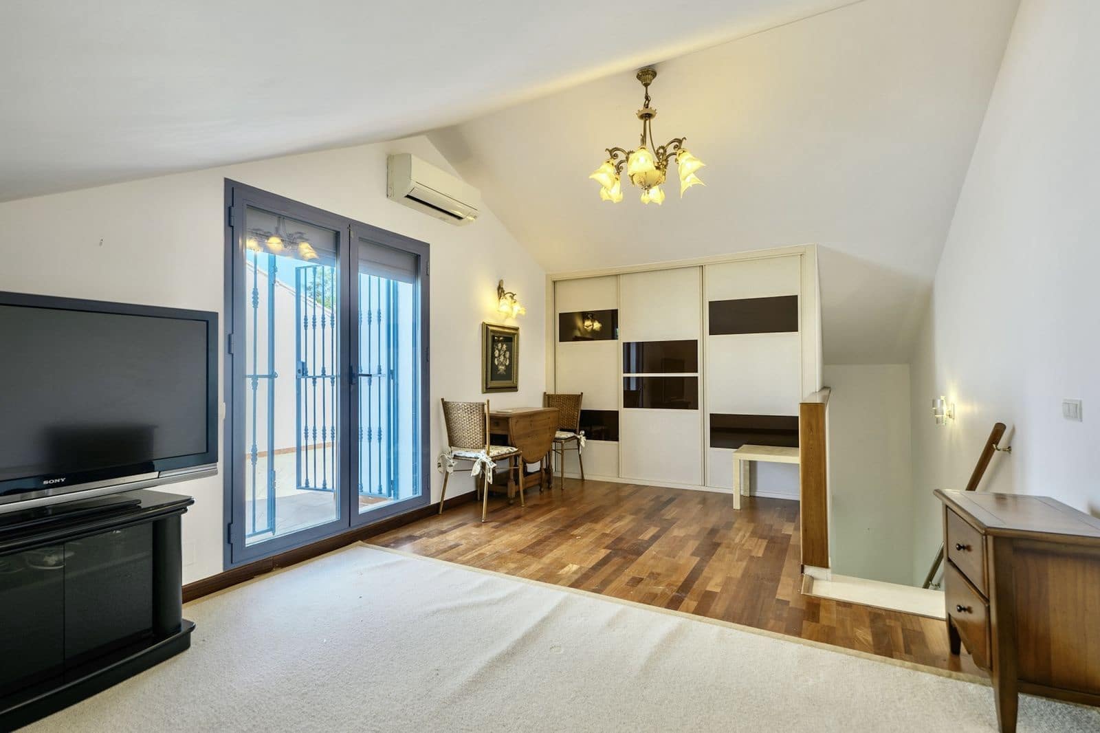 4 soveværelse Byhus til salg i Nueva Andalucia - € 790.000 (Ref: 9967337)