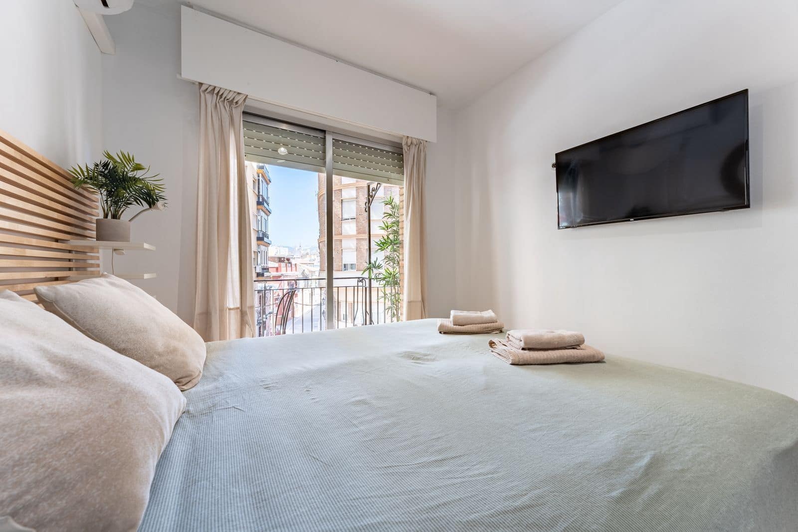 Apartamento de 5 habitaciones en Málaga ciudad en venta - 484.000 € (Ref: 9967339)