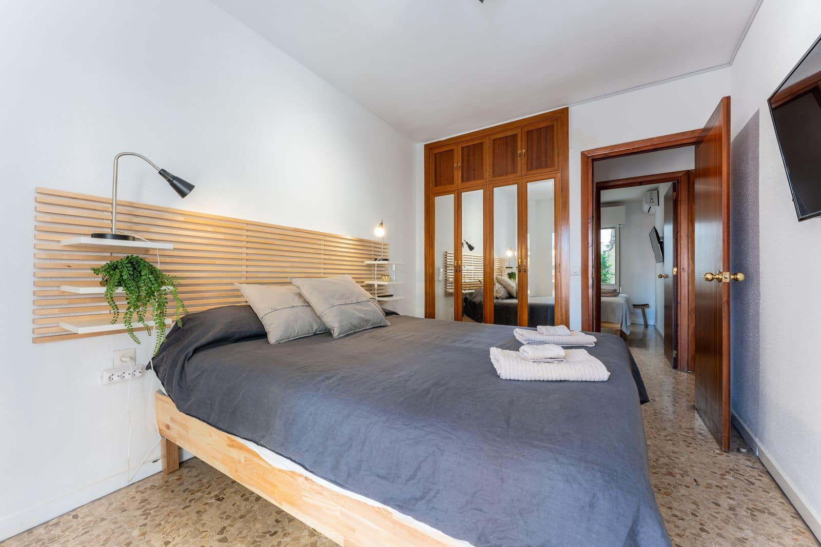 Apartamento de 5 habitaciones en Málaga ciudad en venta - 484.000 € (Ref: 9967339)