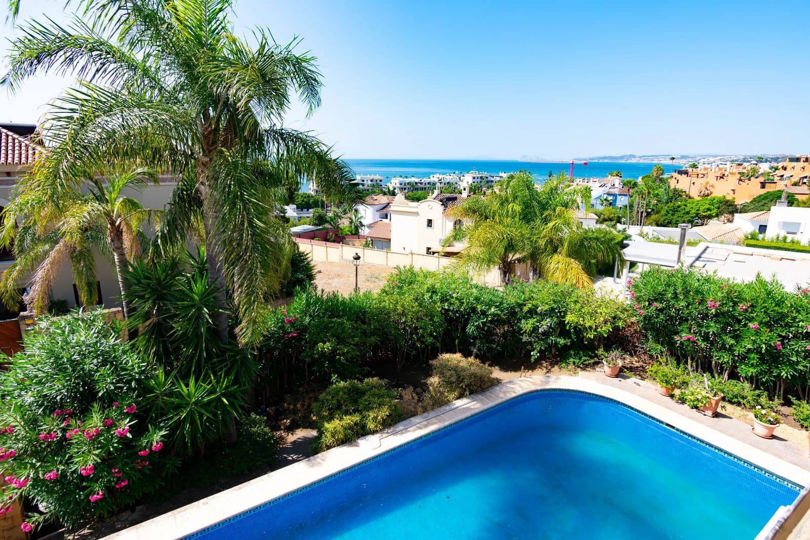 4 chambre Villa/Maison à vendre à Estepona - 1 650 000 € (Ref: 9967340)