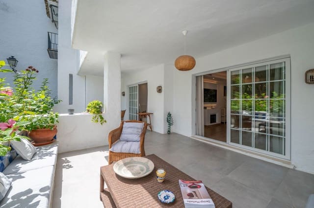 2 soverom Leilighet til salgs i Golden Mile, Marbella - € 2 425 000 (Ref: 9967341)