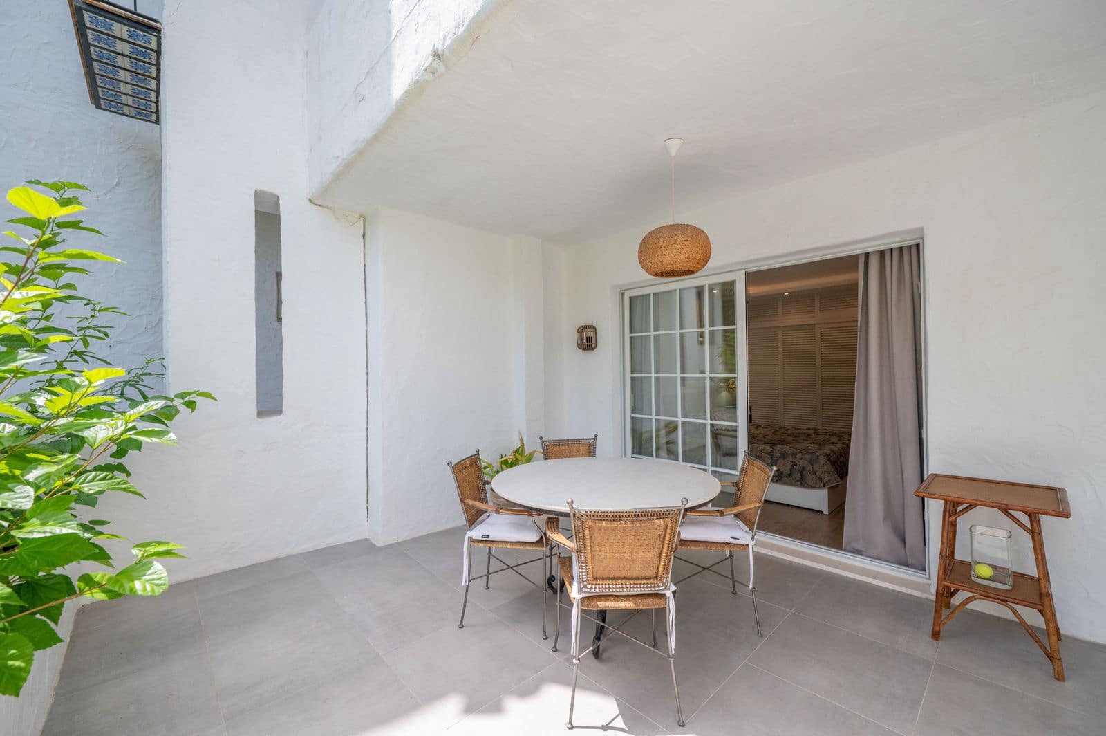 2 bedroom Apartment for sale in Golden Mile - € 2,425,000 (Ref: 9967341)