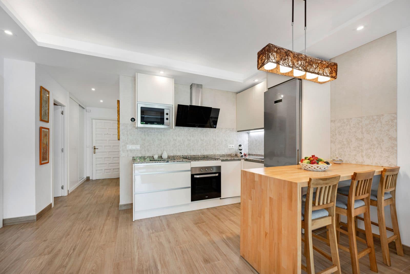 2 bedroom Apartment for sale in Golden Mile - € 2,425,000 (Ref: 9967341)
